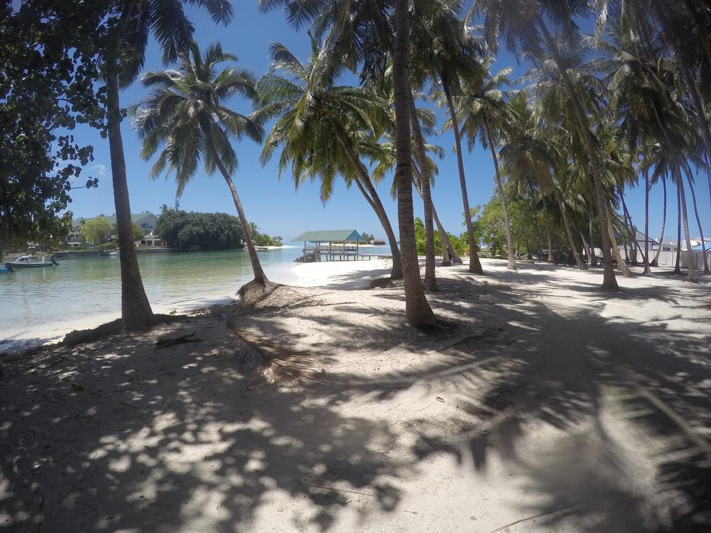 Maldives Seashine Hotel Huraa Exterior photo