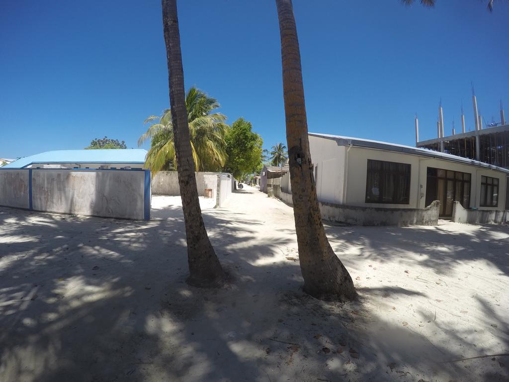 Maldives Seashine Hotel Huraa Exterior photo