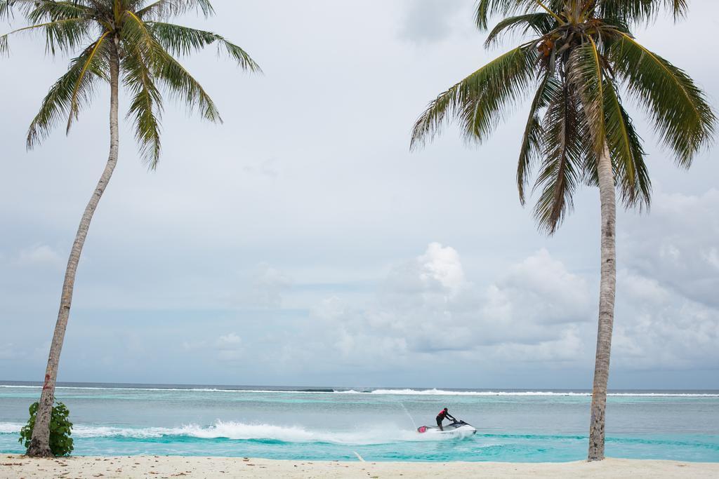 Maldives Seashine Hotel Huraa Exterior photo