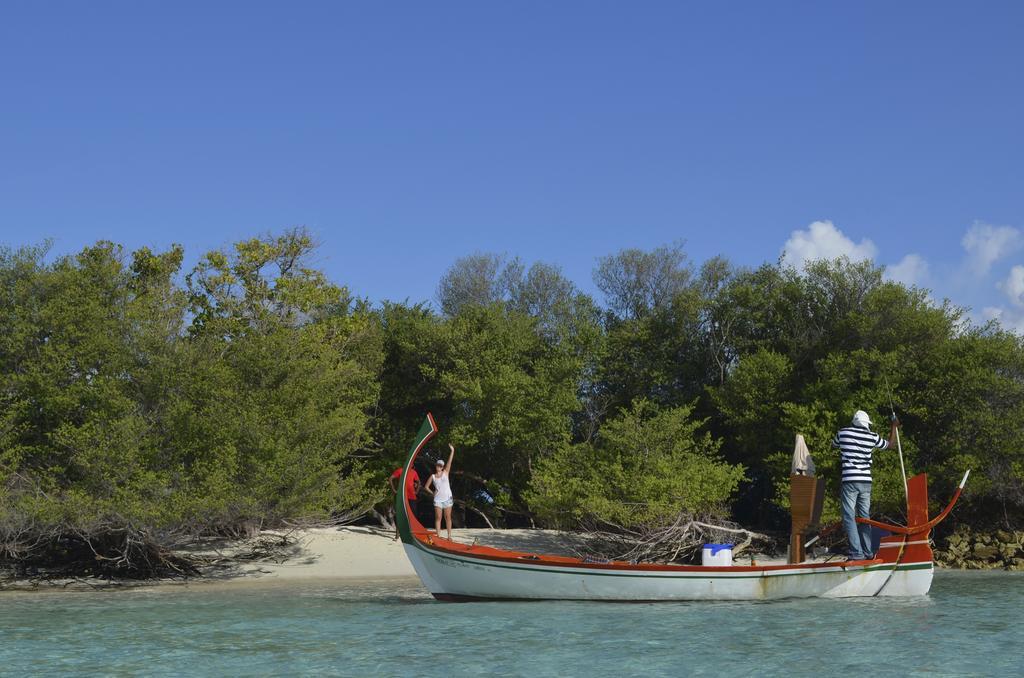 Maldives Seashine Hotel Huraa Exterior photo